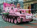 ez trtnik, ha Ken megcsalja Barbie-t...